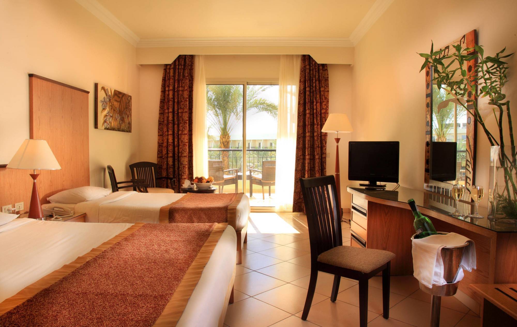 Xperience Kiroseiz Premier Hotel Sharm el-Sheikh Bagian luar foto